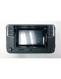 Штатная магнитола Volkswagen Composition Colour L56VW2